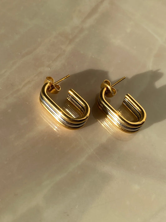 Aretes chicos dorado con plateado